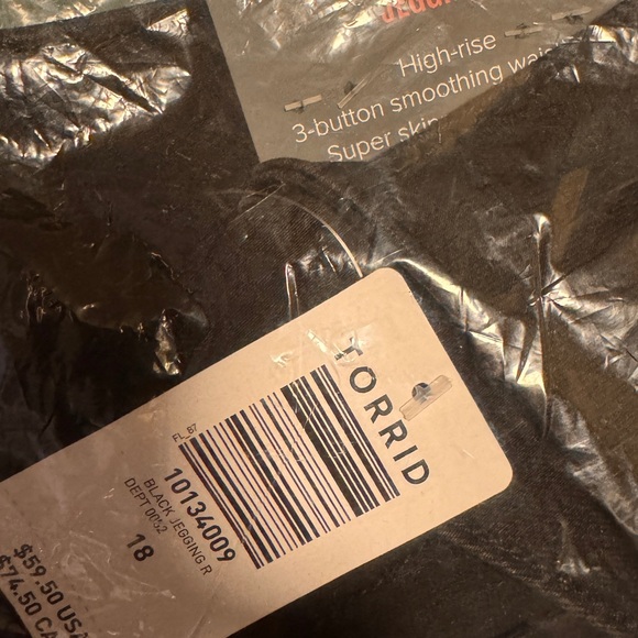 Torrid Black Jegging - Picture 3 of 5